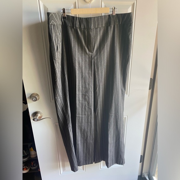 NWT Lane Bryant 16 Perfect Drape Wide Leg DarkGrey W Silver Pin Striping Hi Rise - Picture 4 of 12